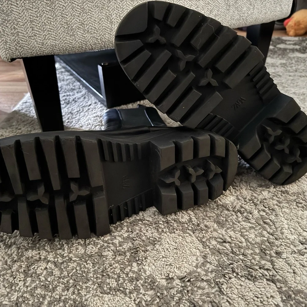 Zara Black Leather Chunky Boots - Picture 3 of 8